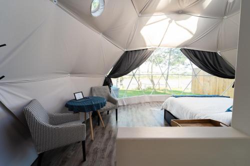 Gravity Luxury Domes