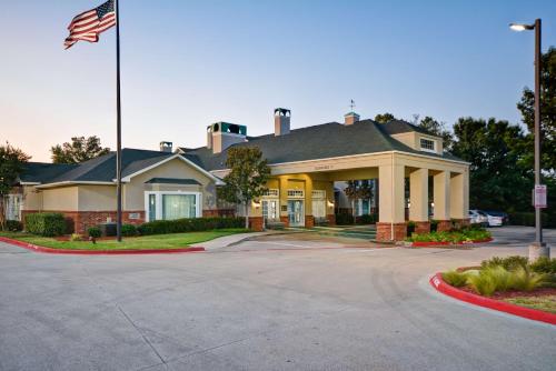 Homewood Suites by Hilton Dallas-Lewisville