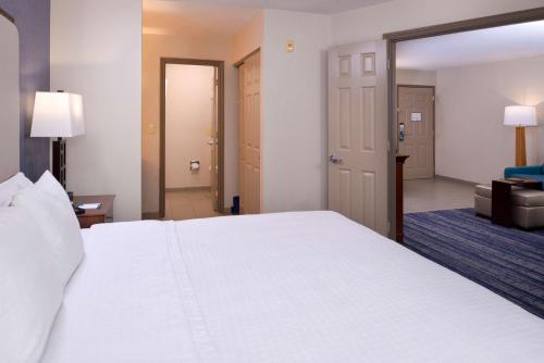 Homewood Suites By Hilton Dallas/Lewisville