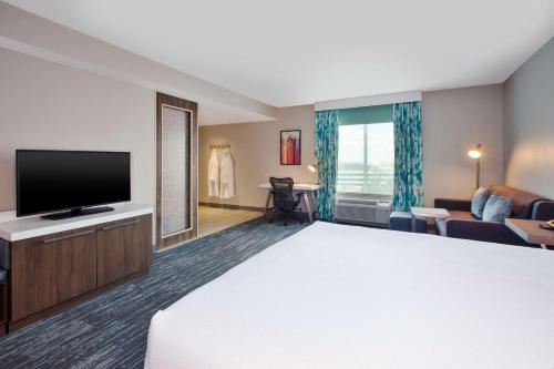 Hilton Garden Inn Dayton/ Beavercreek - image 2
