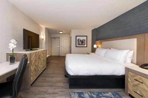 DoubleTree by Hilton Hotel Denver - Thornton