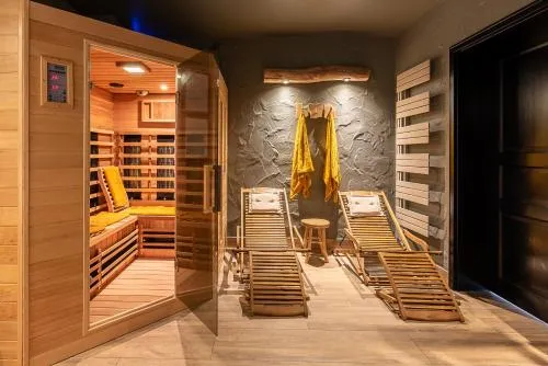 Einzigartige Traumwohnung mit Whirlpool & Sauna bietet Luxus und Erholung in Neuheilenbach, Deutschland