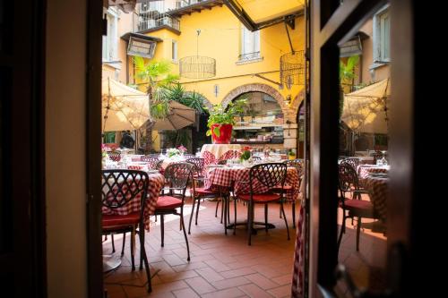 Alessi Hotel Trattoria - image 4