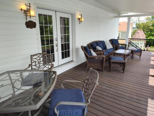 Ieeja, Hickory House B & B in Westland (PA)