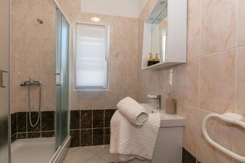 Pansion Gaspar – Biograd na Moru, VA
