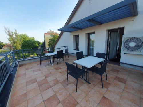 Corvina Hotel-Restaurant in โมซอนมากีย์โรวาร์