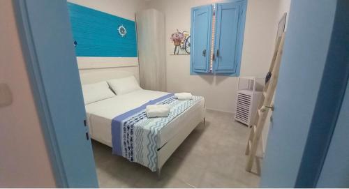  Casa Pierina-Centralissima con posto auto in 73026 Torre dell'Orso