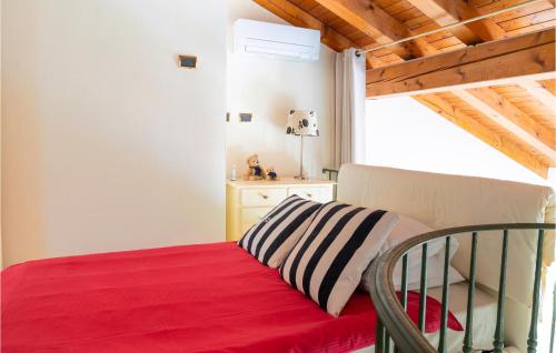 5 Bedroom Cozy Home In Fanzolo Di Vedelago