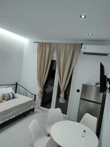 B&B Metamorfosi - Alexander Luxury Apartments & Studios - Bed and Breakfast Metamorfosi