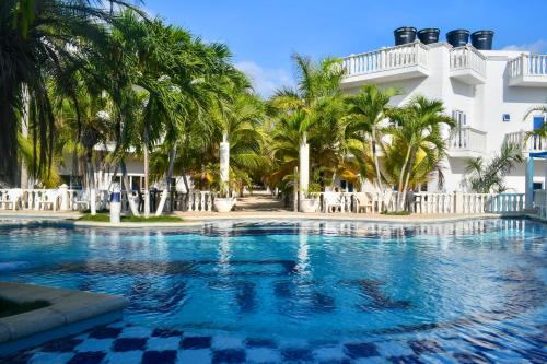 Swimming pool, Hotel Isla Magica in Covenas