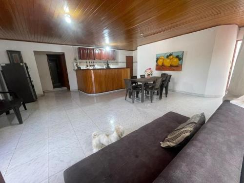 HERMOSO APARTAMENTO EN SANTA MARTA