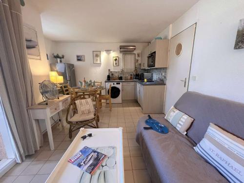 Appartement Saint-Aygulf, 2 pièces, 4 personnes - FR-1-226A-161