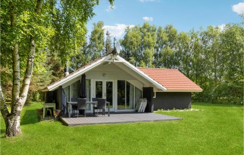  Beautiful Home In Oksbl With 3 Bedrooms And Sauna, Pension in Oksbøl