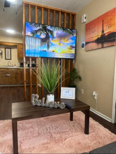 Eagle Stay 7 Condo - Maverick County, TX