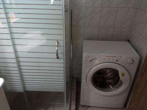 AIOLOS LUXURY agios dimitrios center apartment 4, Ateny (zdjęcie 9)