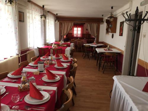 Restorāns, Gasthaus Luggwirt in Zedlitzdorf