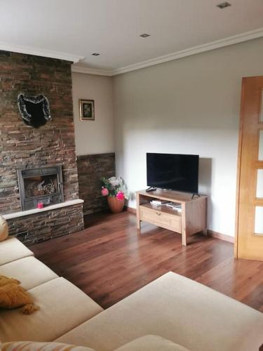 Casa con finca en Oviedo El Casero in 奧維耶多