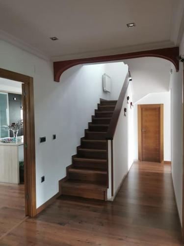 Casa con finca en Oviedo El Casero in 奧維耶多