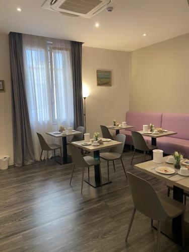 Hotel Delle Camelie - image 3