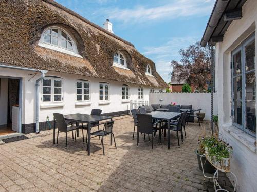  8 person holiday home in H jer, Unterkunft in Højer