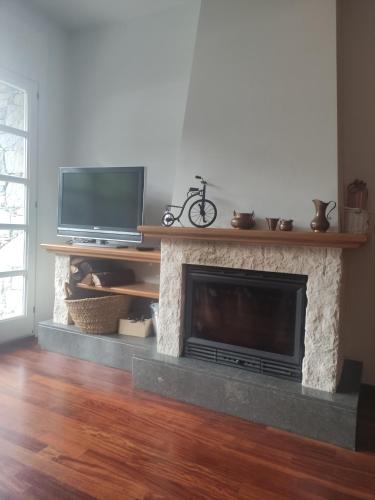 ห้องส่วนกลางสำหรับนั่งเล่น/ดูทีวี, Apartamento Ritort in คามโพนดอน