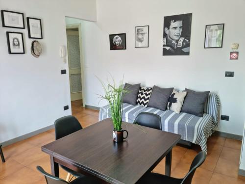  Home of Fame - home gallery with fully equipped kitchen, separate entrance, free parking - IUNR0907 in Olbia