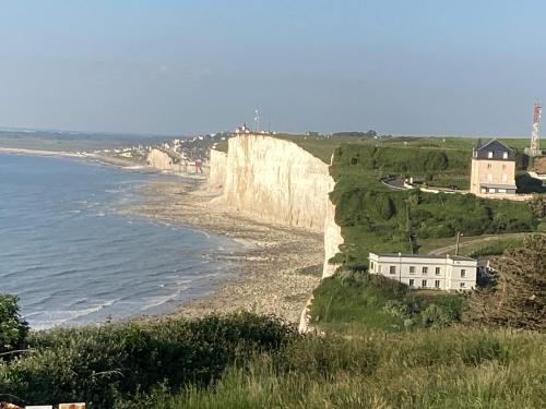 LE 16 CHAMBRES D'HOTE in Friville-Escarbotin