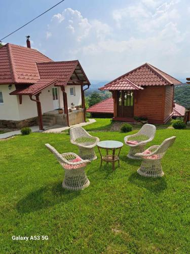 B&B Požega - Etno selo EKO POGLEDI - Bed and Breakfast Požega