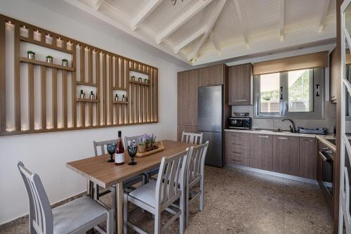 บริการและสิ่งอำนวยความสะดวก, Addimare Sea View Villa, and Events Venue in อาร์กูดิ