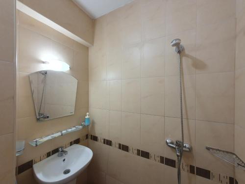 Cozy, spacious apartment near Paradise Bay, Sozopol (foto 7)