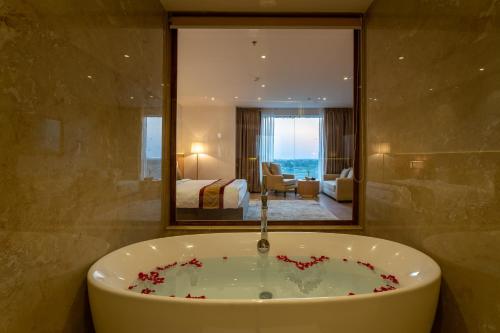 ห้องน้ำ, Siddhartha Vilasa, Bhairawa in สิทธารถะนคร