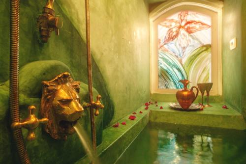 Suite, balcony