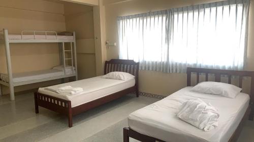 Cat Home Hat Yai Room Type - Standard Family Room