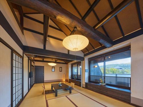 Japanese-Style Deluxe Room with Open-Air Bath