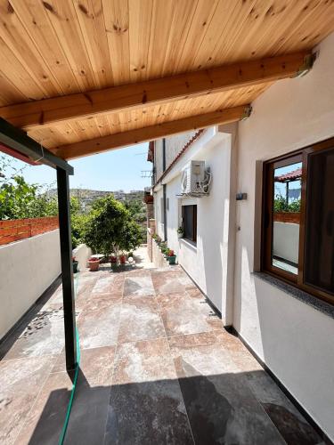 Green Villa - image 4