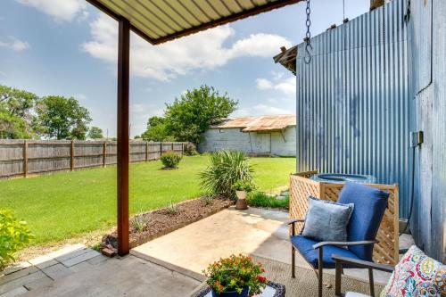 Charming Oklahoma Escape Near Beaches and Golfing!