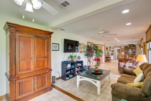 Emory Vacation Rental w/ Lake Fork Boat Access! in Emory (TX)
