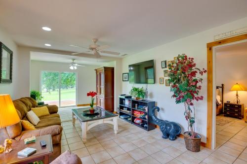 Emory Vacation Rental w/ Lake Fork Boat Access! in Emory (TX)
