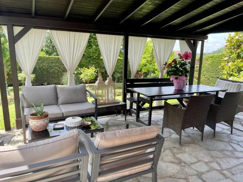 Suite Villa Aurelj in Narzole