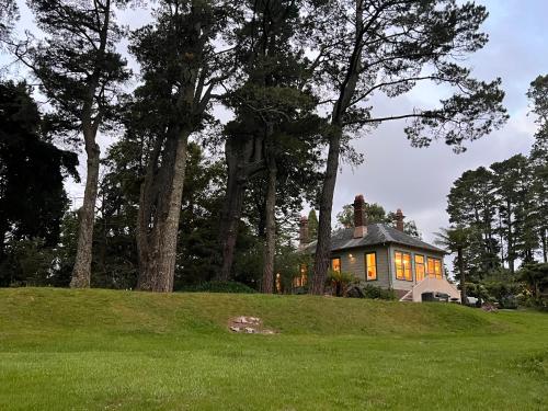 Carramar House, in the Amphitheatre of Nature