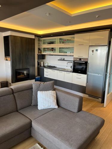 Luxury apartment LUNA for 6, sauna, center, ****