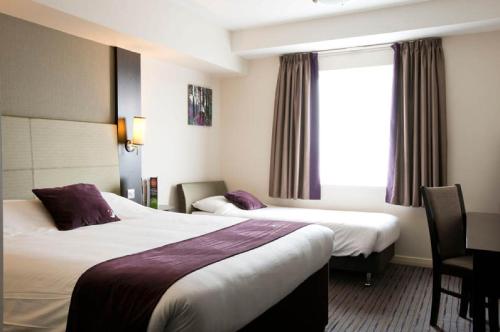 Premier Inn London Heathrow M4/j4, West Drayton, London