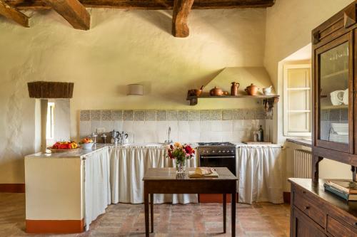 Borgo di Pianciano – Poreta, CT