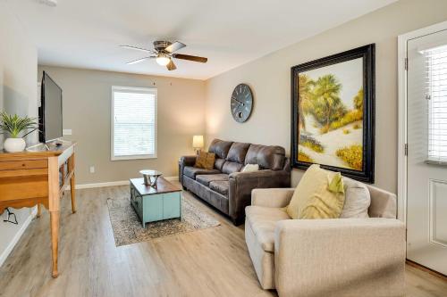 Vacation Rental Near Kentucky Lake - Pet Friendly! in Aurora, USA