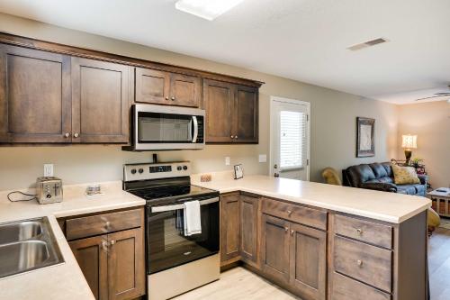 Pet-Friendly Vacation Rental Near Kentucky Lake! in Aurora, USA