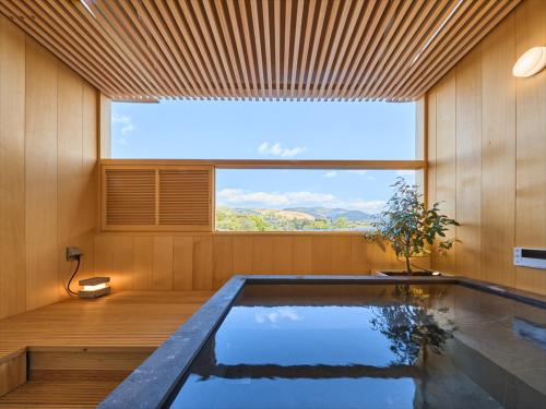 Hotel New Wakasa Room Type - Quadruple Room with Private External Bathroom