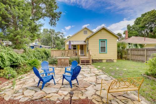 Pet-Friendly St Augustine Home Steps to Downtown!