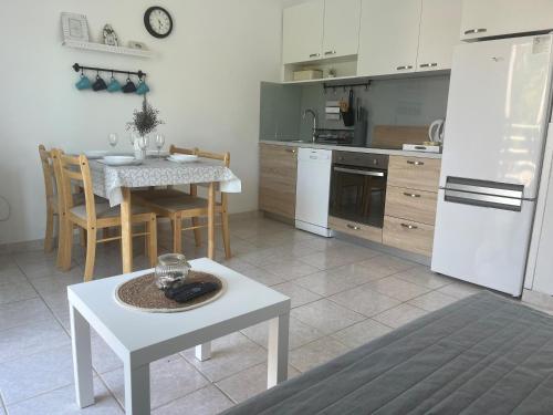 Pinezići apartman Niccole 1