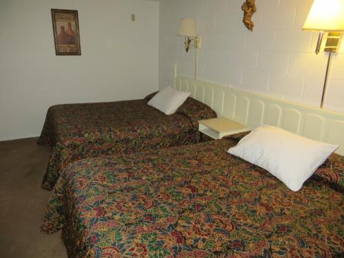 Holiday Lodge