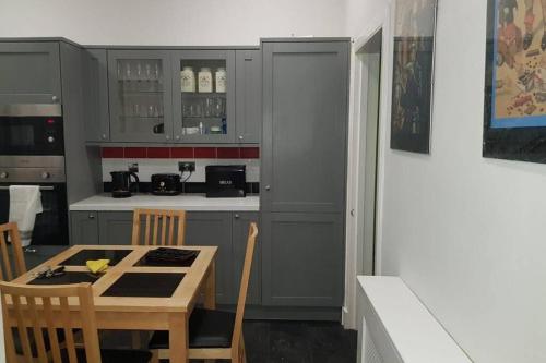 Létesítmények, Snug - Fountain Bank Apartment in Helensburgh